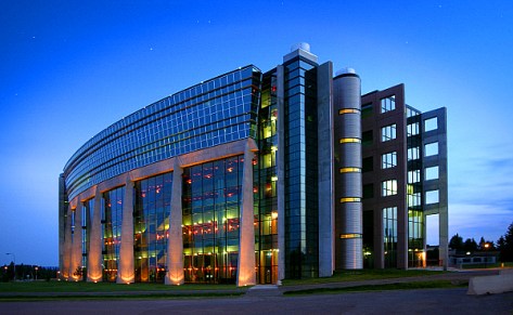 Lakehead U. - Chancellor Paterson Library